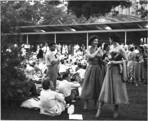 A Tanglewood picnic evening of yesteryear. (Photo courtesy Berkshire Visitors Bureau.)