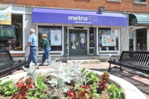 The owners of the PCS Metro cellular phone store report that cellphones and accessories valued at more than $10,000 were stolen from the Main Street store. (Photo by Carl E. Hartdegen)