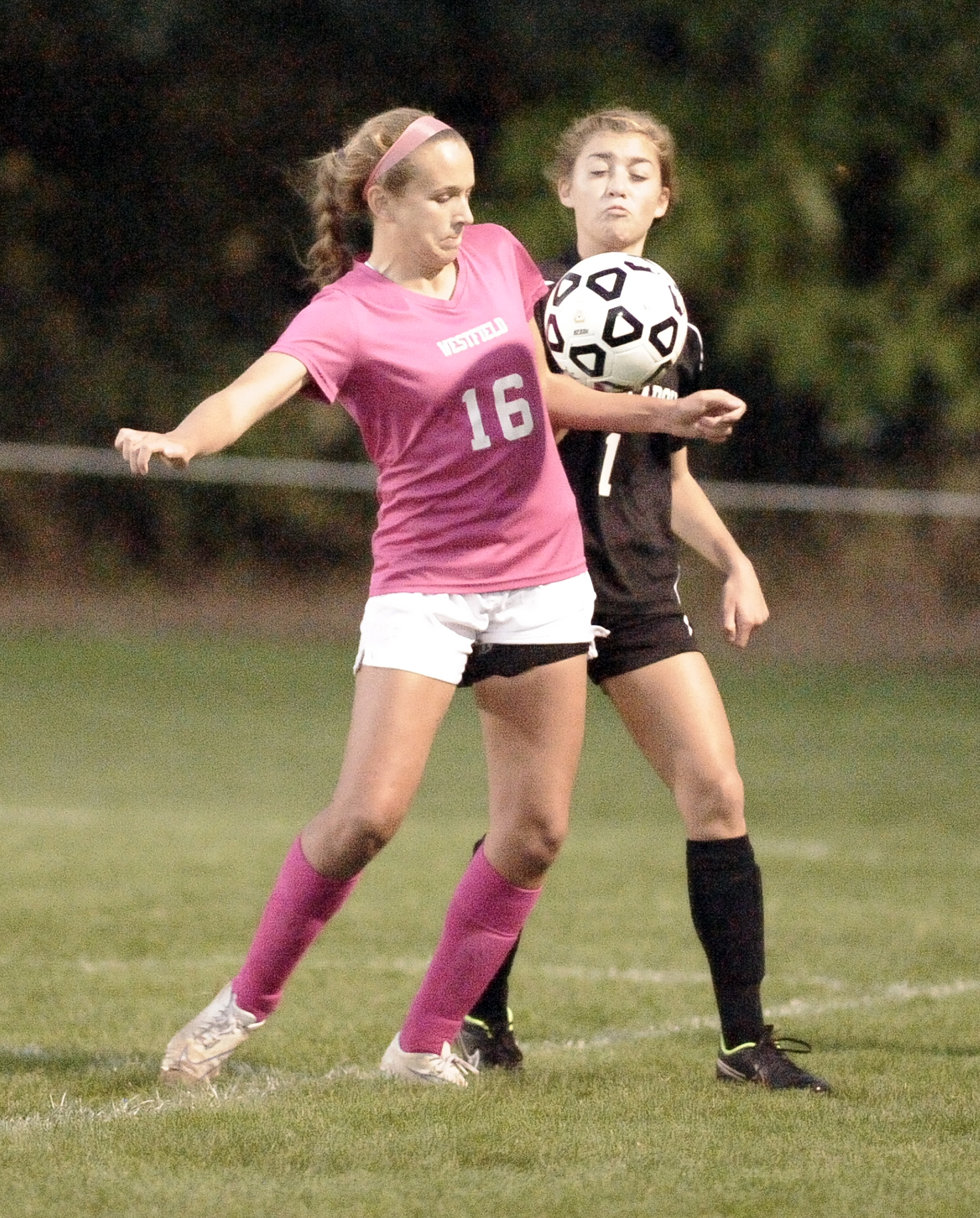 McDermott lifts WHS | The Westfield News |October 9, 2014