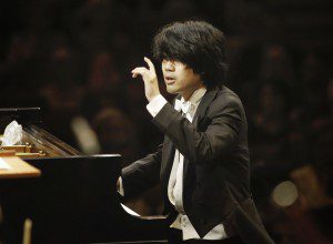 Sean Chen performs with The Hartford Symphony Orchestra.